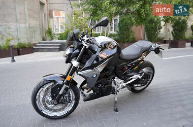 Мотоцикл Без обтекателей (Naked bike) BMW F 900R 2021 в 