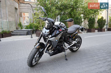 Мотоцикл Без обтекателей (Naked bike) BMW F 900R 2021 в 
