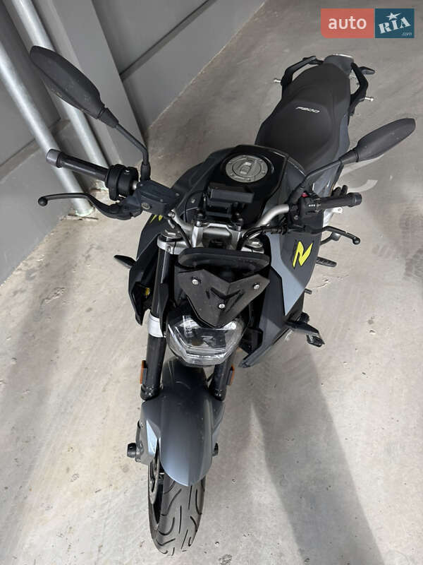 Мотоцикл Без обтекателей (Naked bike) BMW F 900R 2023 в Киеве фото 4 Мотоцикл Без обтекателей (Naked bike) BMW F 900R 2023 в Киеве