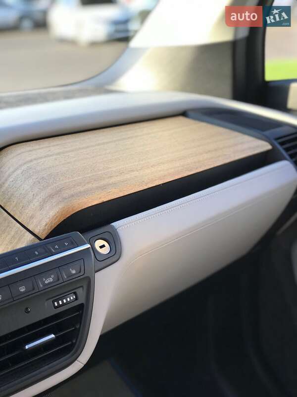Хэтчбек BMW I3 2014 в Одессе