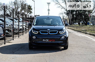 Седан BMW I3 2015 в Киеве