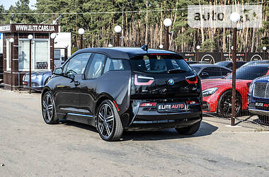 Седан BMW I3 2015 в Киеве