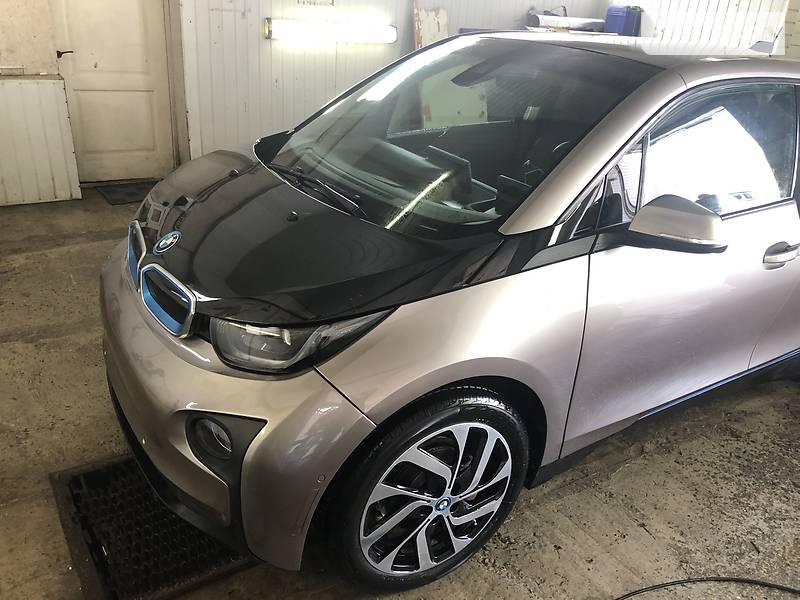 Хетчбек BMW I3 2014 в Дніпрі