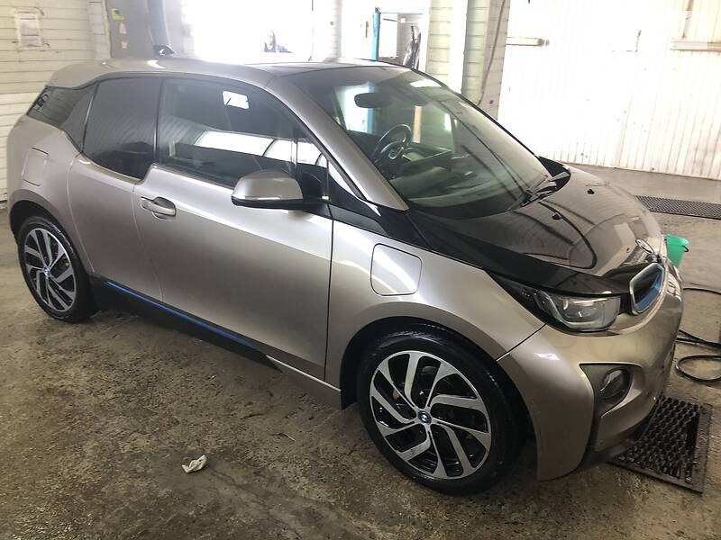 Хетчбек BMW I3 2014 в Дніпрі