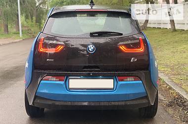 Хетчбек BMW I3 2017 в 