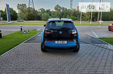 Хэтчбек BMW I3 2017 в Киеве