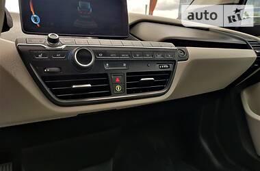 Хетчбек BMW I3 2016 в 