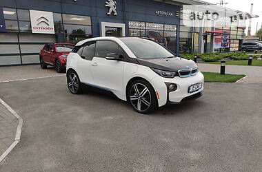 Седан BMW I3 2016 в Києві