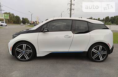 Седан BMW I3 2016 в Києві