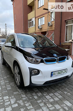 Седан BMW I3 2015 в Ирпене