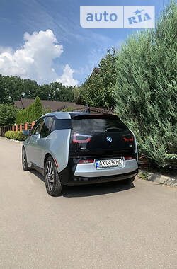 Хэтчбек BMW I3 2015 в Киеве