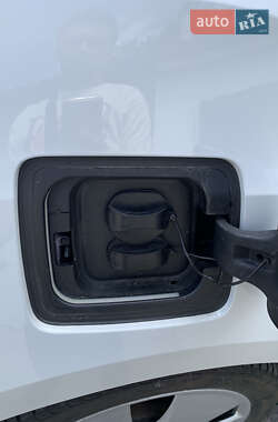 Хэтчбек BMW I3 2015 в 
