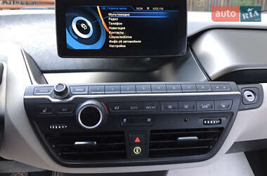 Хетчбек BMW I3 2015 в 