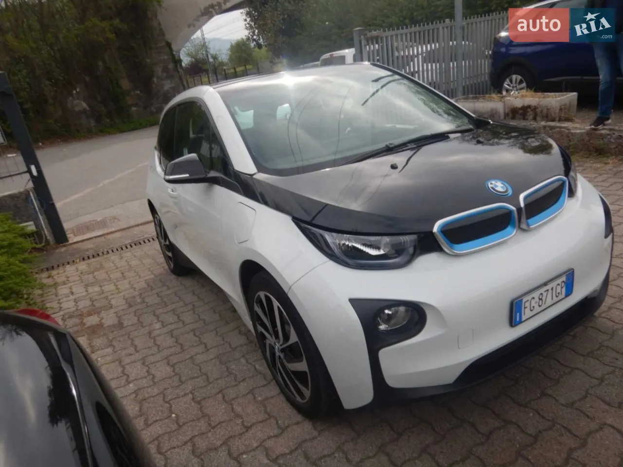 2017 BMW i3 - мініатюра 13