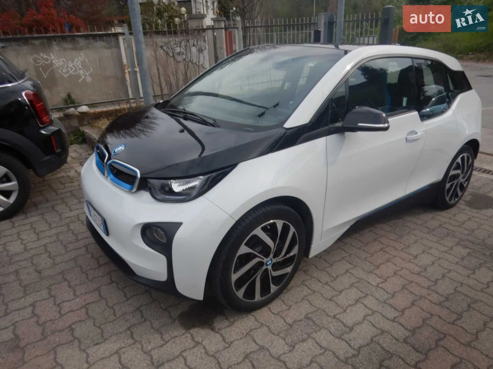 2016 BMW i3 - мініатюра 2