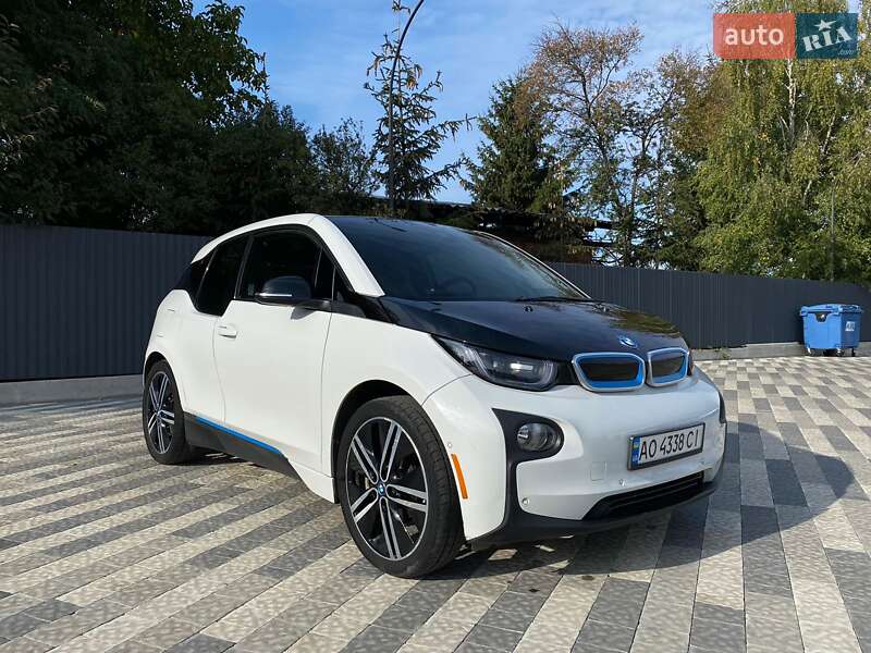Хэтчбек BMW I3 2015 в Ужгороде