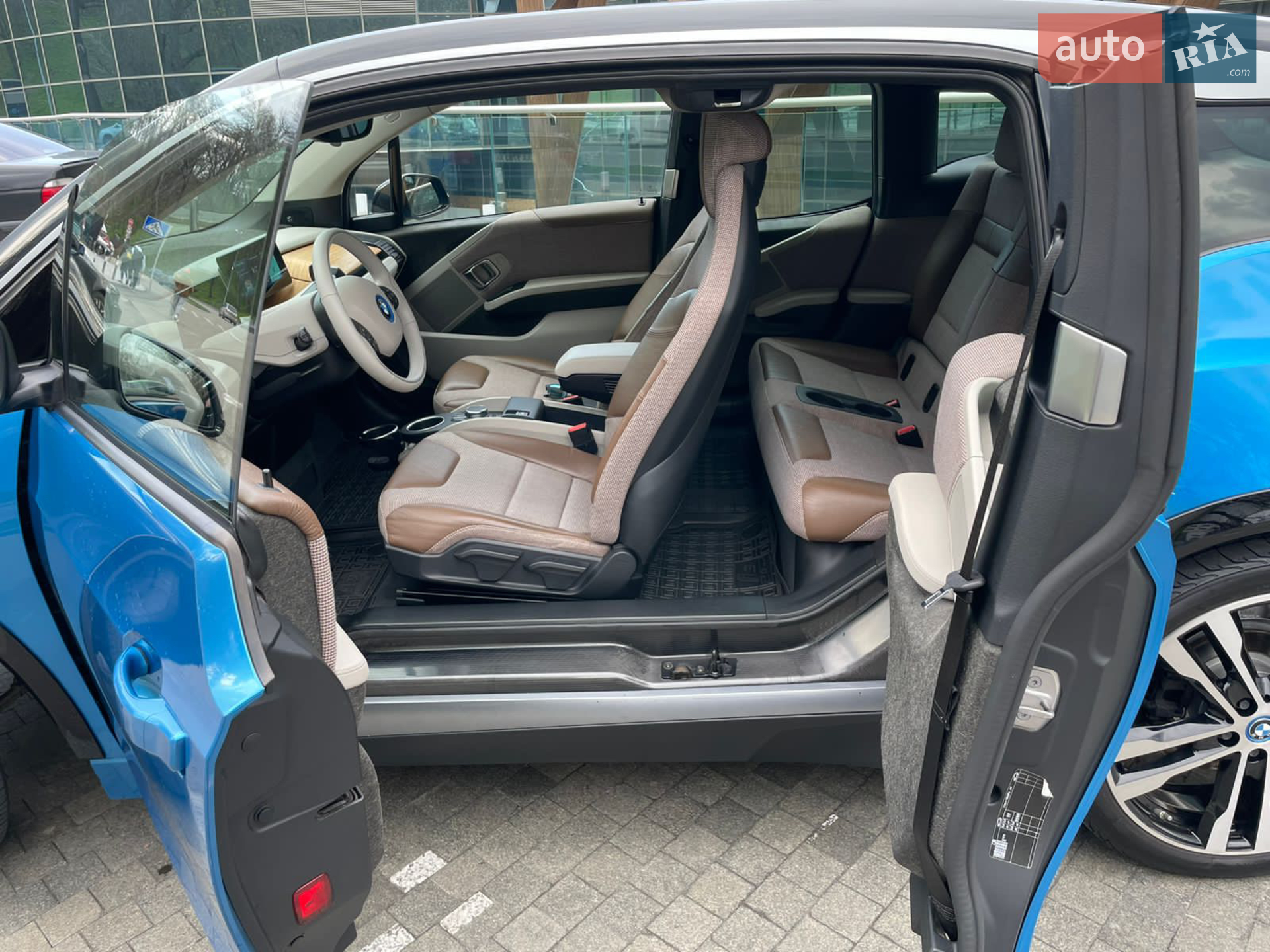 2017 BMW i3 - мініатюра 10
