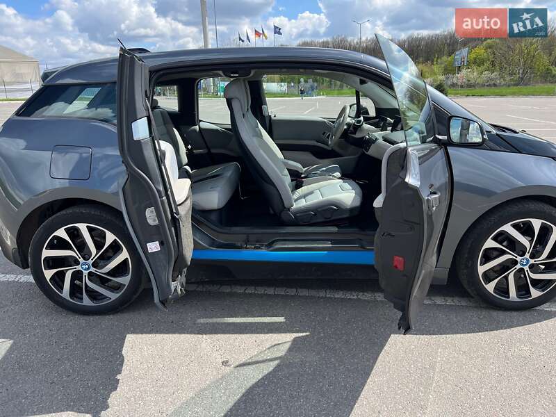 Хэтчбек BMW I3 2017 в Полтаве