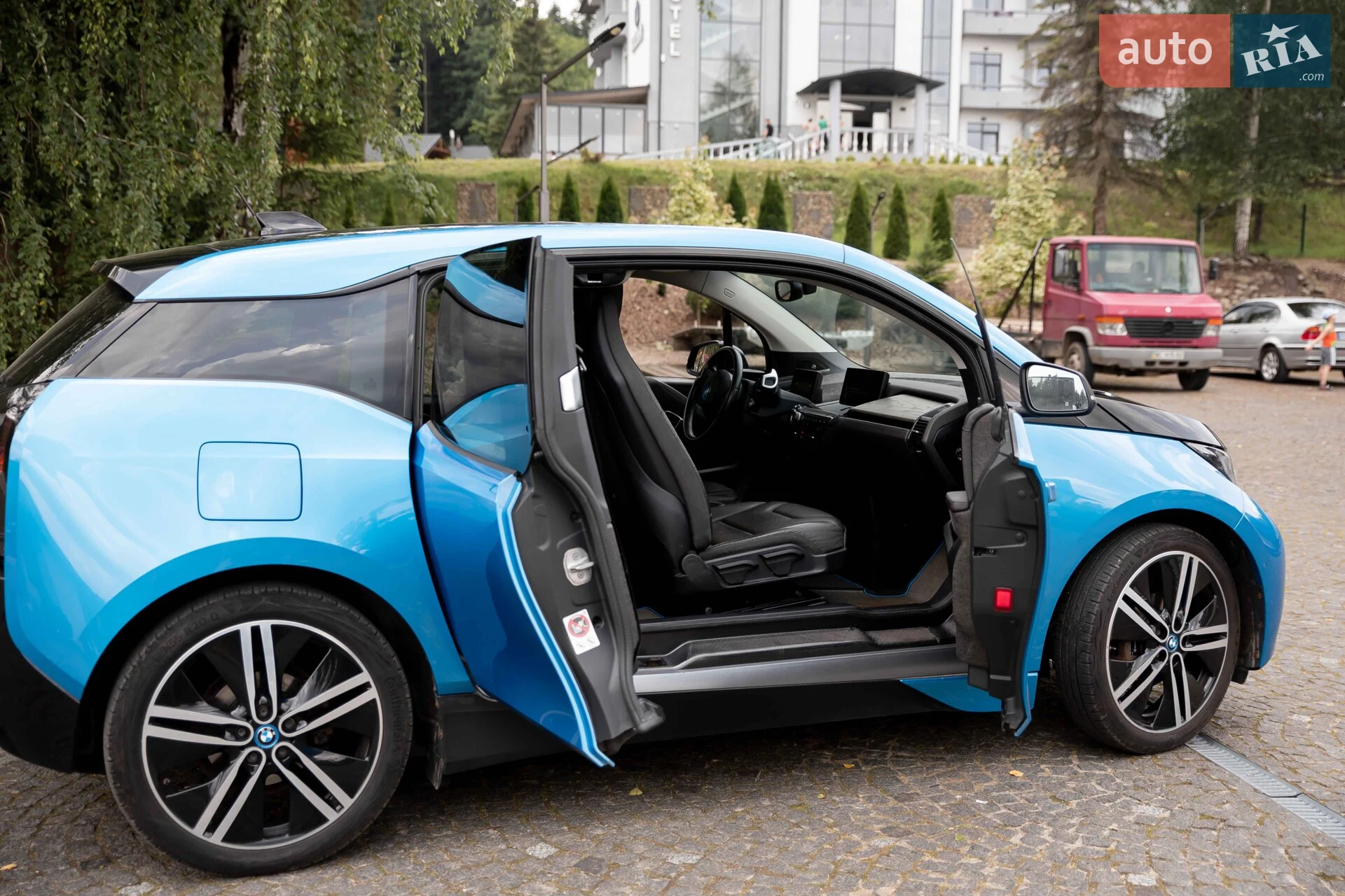 2016 BMW i3 - мініатюра 64