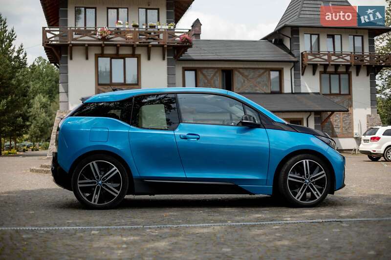 Хетчбек BMW I3 2016 в Самборі