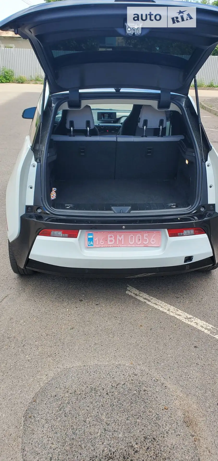 2016 BMW i3 - мініатюра 16