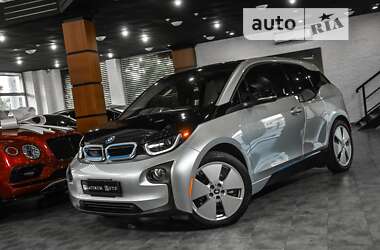 Хетчбек BMW I3 2015 в 