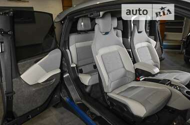 Хетчбек BMW I3 2015 в 