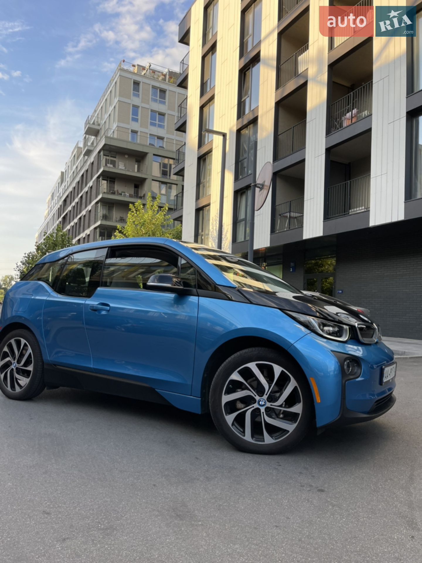 2016 BMW i3 - мініатюра 2
