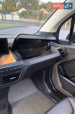 Хэтчбек BMW I3 2015 в 