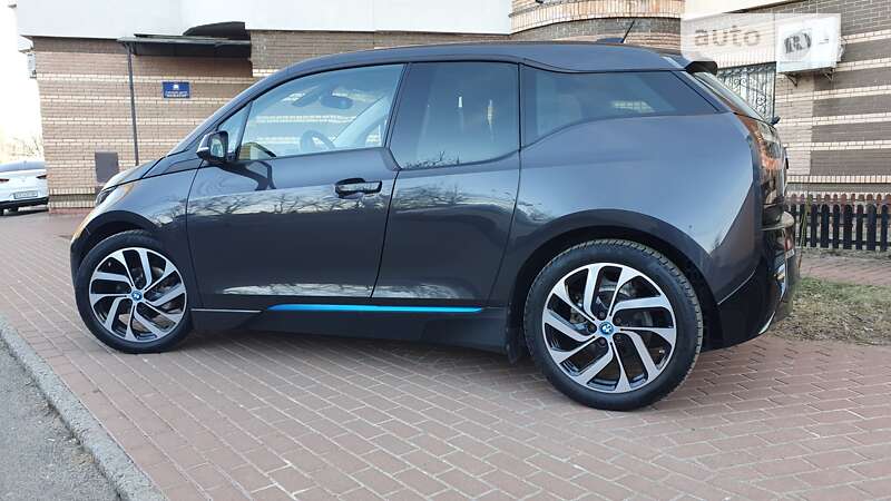 Хэтчбек BMW I3 2015 в Киеве