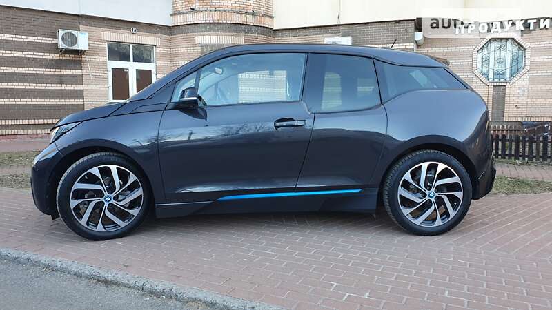 Хэтчбек BMW I3 2015 в Киеве