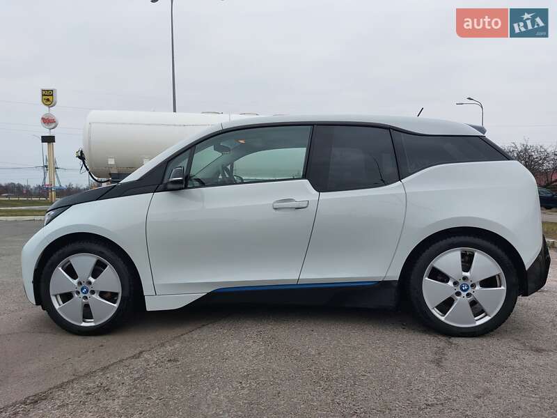 Хэтчбек BMW I3 2015 в Киеве