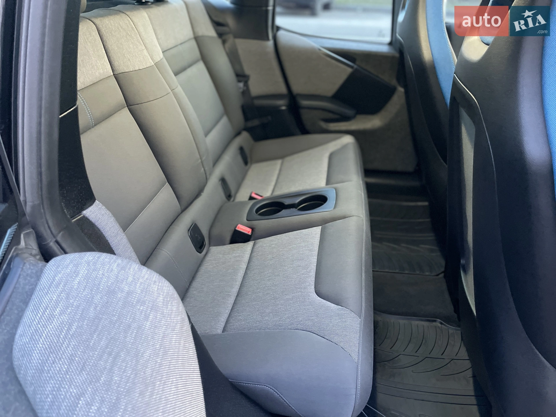 2016 BMW i3 - мініатюра 11