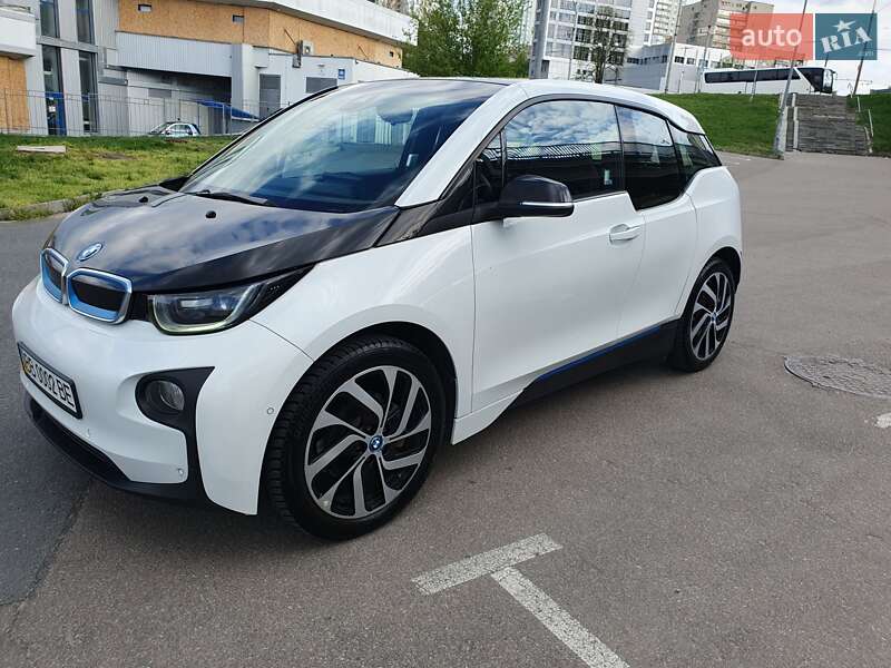 Хэтчбек BMW I3 2016 в Киеве