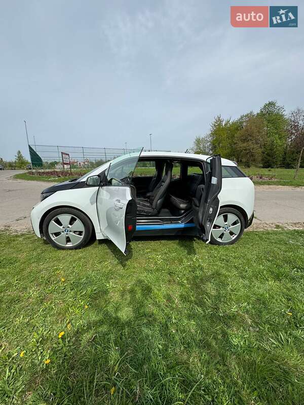 Хэтчбек BMW I3 2016 в Львове