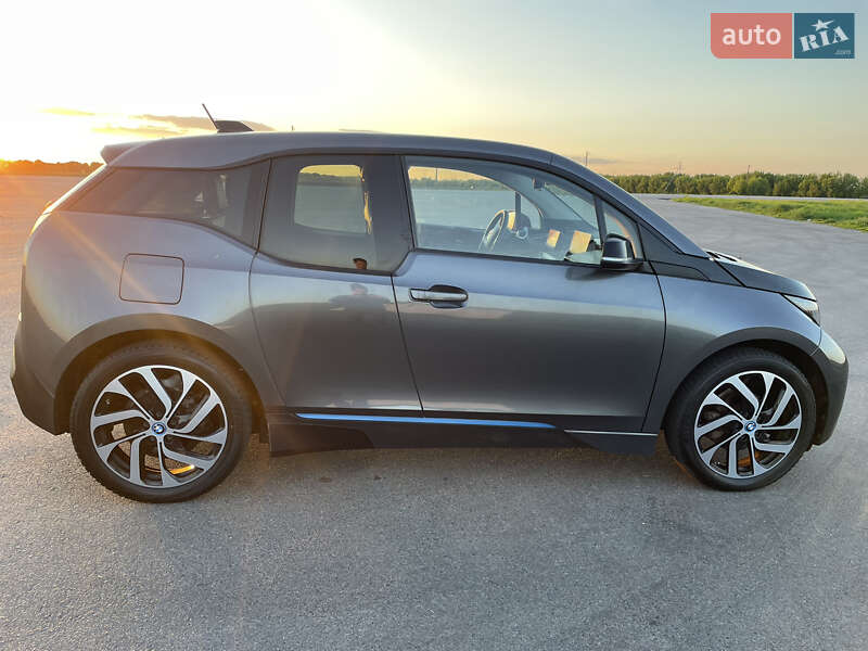 Хэтчбек BMW I3 2017 в Киеве