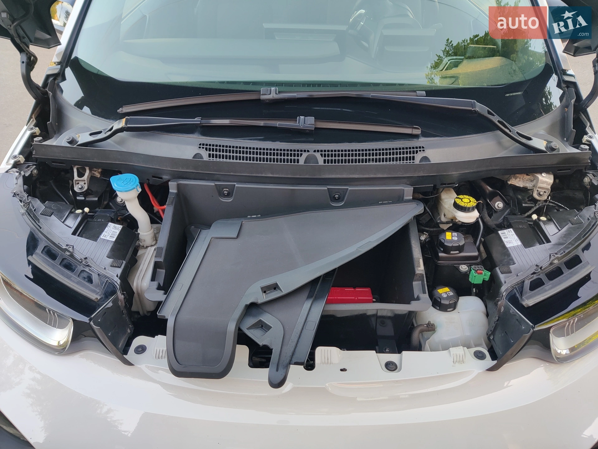 2017 BMW i3 - мініатюра 12