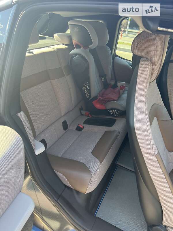 Хэтчбек BMW I3 2019 в Киеве