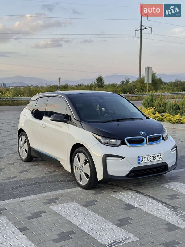 Хэтчбек BMW I3 2020 в Хусте