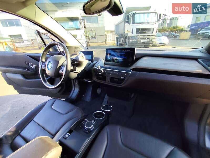 Хэтчбек BMW I3 2016 в Киеве фото 53 Хэтчбек BMW I3 2016 в Киеве
