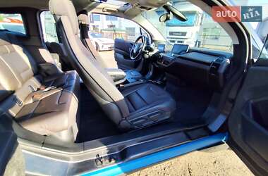 Хэтчбек BMW I3 2016 в 