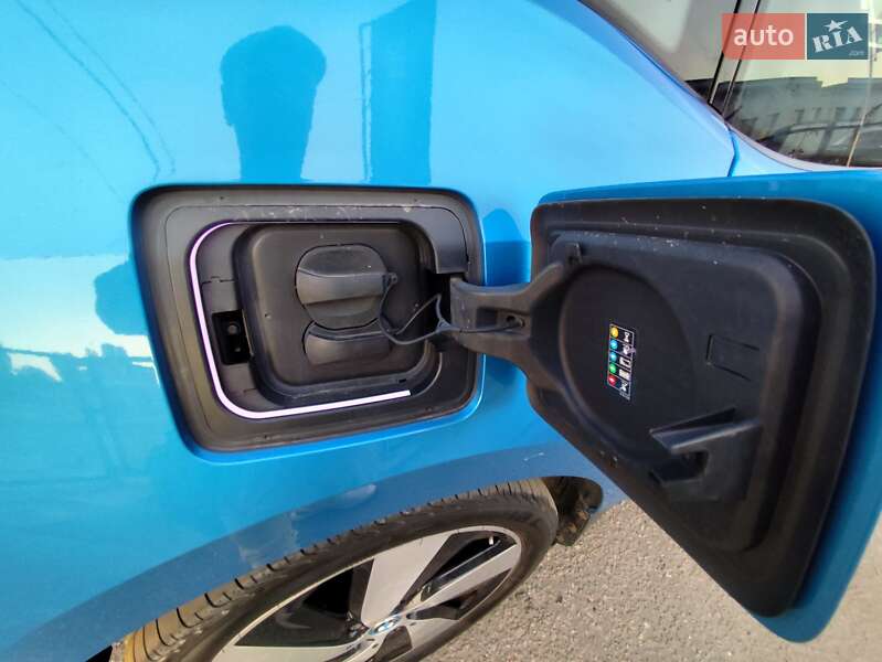 Хэтчбек BMW I3 2016 в Киеве