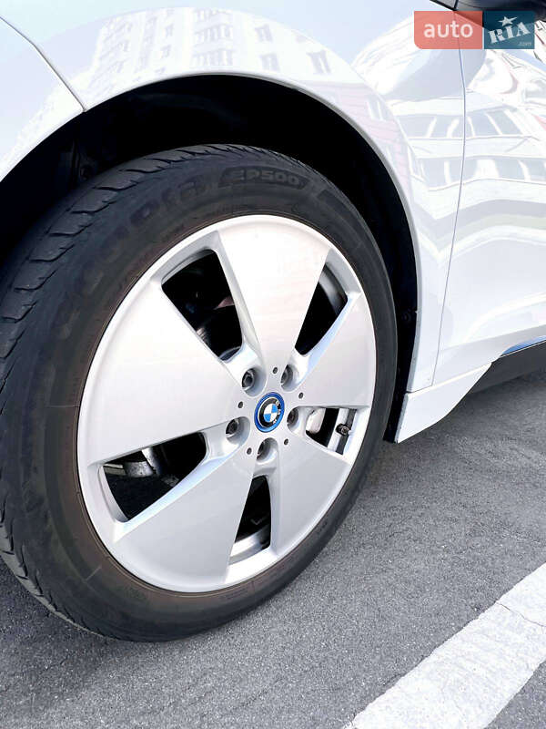 Хэтчбек BMW I3 2014 в Харькове