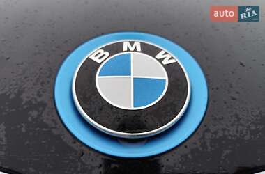 Хэтчбек BMW I3 2015 в 