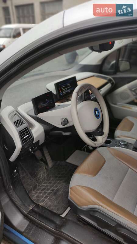 Хэтчбек BMW I3 2014 в Киеве