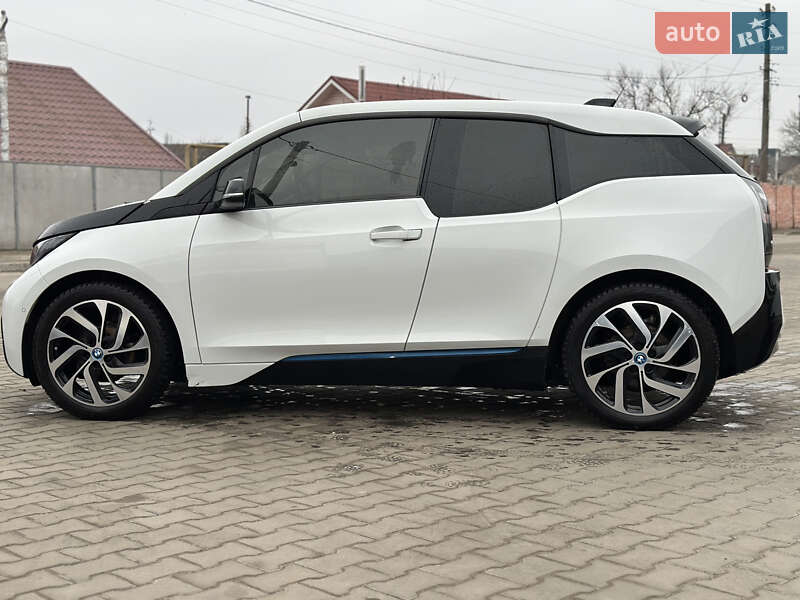 Хэтчбек BMW I3 2016 в Василькове