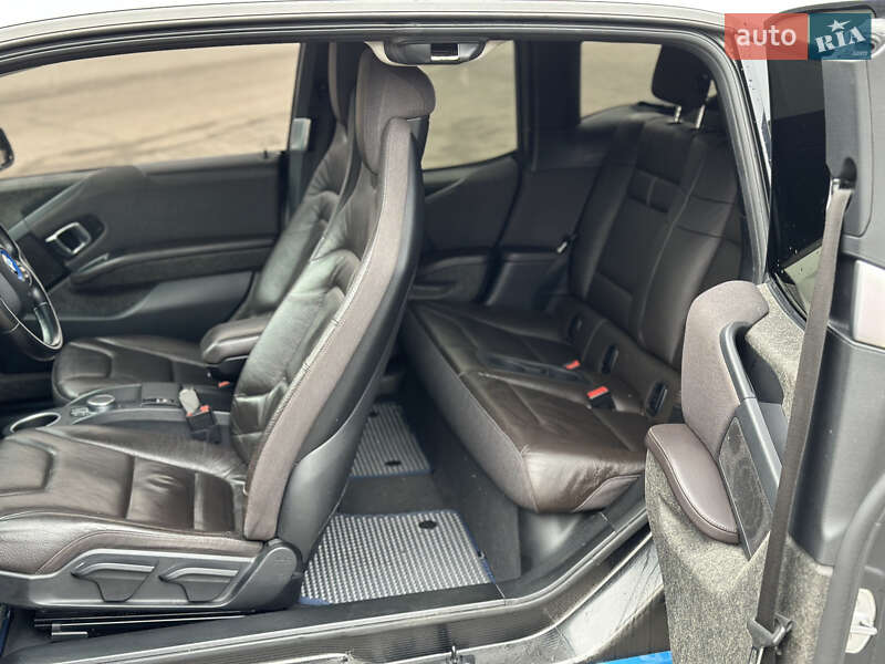 Хэтчбек BMW I3 2016 в Василькове