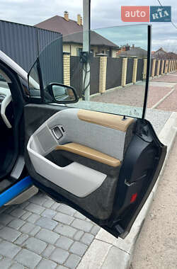 Хэтчбек BMW I3 2015 в Житомире