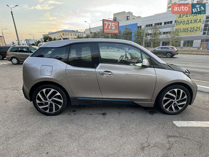 Хэтчбек BMW I3 2014 в Харькове