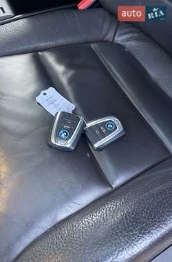 Хэтчбек BMW I3 2016 в 